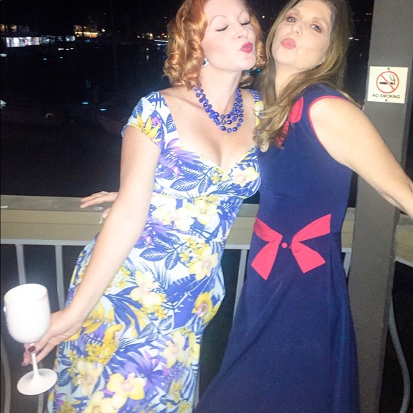 Meet your Posher, Laura - Picture 5 of 8